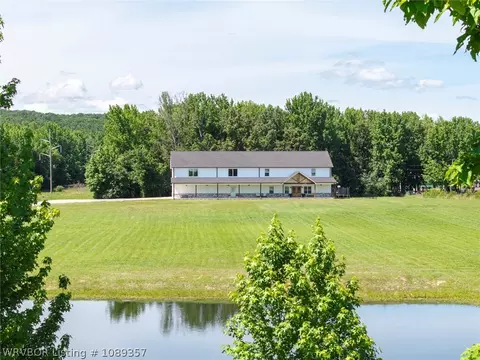 3200 Collum Ln W, Alma, AR 72921