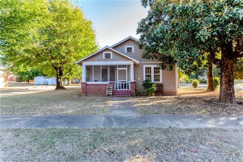Exterior - 211 Howard St, Mansfield, AR 72944 photo 3 of 7