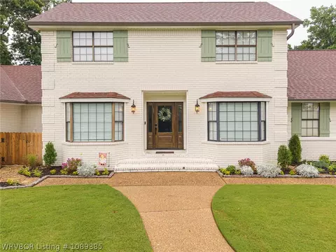 Exterior - 10308 Stoneleige St, Fort Smith, AR 72908 photo 3 of 12