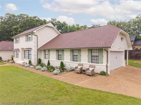 Exterior - 10308 Stoneleige St, Fort Smith, AR 72908 photo 4 of 12