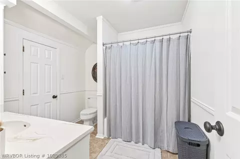 Bath - 10308 Stoneleige St, Fort Smith, AR 72908 photo 9 of 10