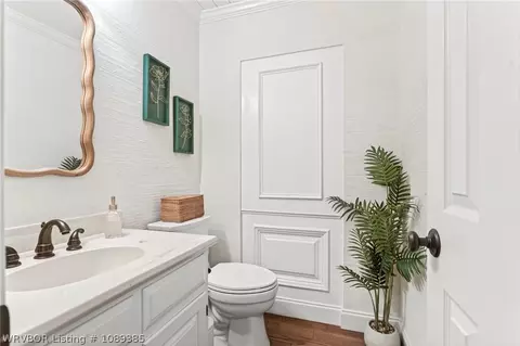 Bath - 10308 Stoneleige St, Fort Smith, AR 72908 photo 8 of 10