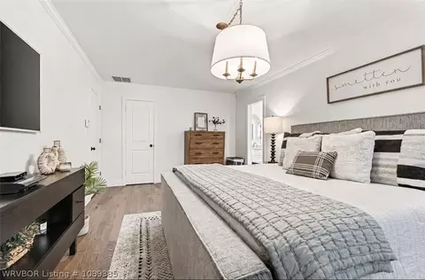 Bedroom - 10308 Stoneleige St, Fort Smith, AR 72908 photo 3 of 11