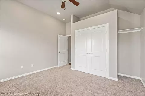 Bedroom - 3309 Golf Course Dr, Alma, AR 72921 photo 6 of 7