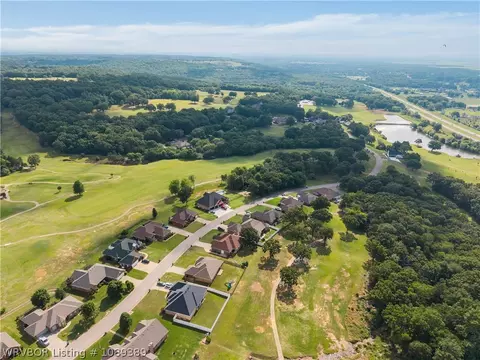 View/Area - 3309 Golf Course Dr, Alma, AR 72921 photo 6 of 10