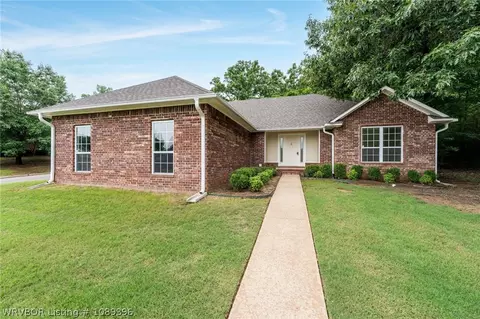 Exterior - 1427 Christopher St, Lavaca, AR 72941 photo 2 of 9