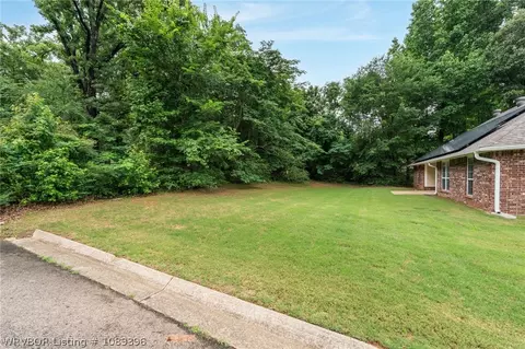 Exterior - 1427 Christopher St, Lavaca, AR 72941 photo 5 of 9
