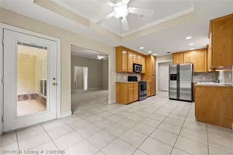 Entry Way - 1427 Christopher St, Lavaca, AR 72941 photo 1 of 2