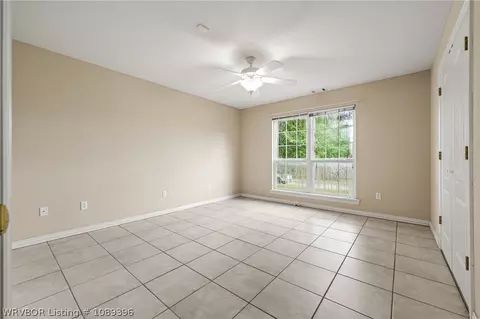 Bedroom - 1427 Christopher St, Lavaca, AR 72941 photo 4 of 7