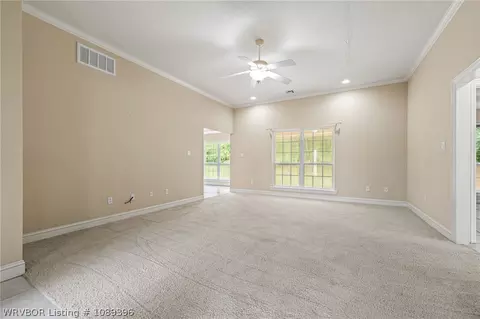 Living - 1427 Christopher St, Lavaca, AR 72941 photo 2 of 3