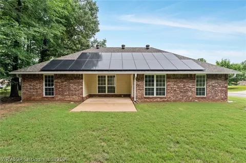 Exterior - 1427 Christopher St, Lavaca, AR 72941 photo 7 of 9