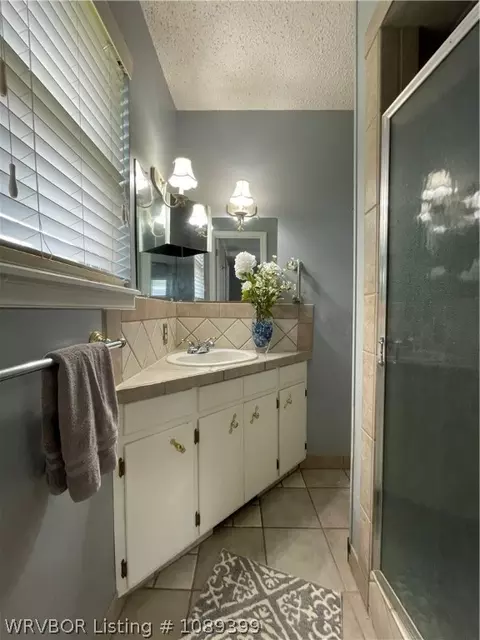 Bath - 1903 S 47th St, Fort Smith, AR 72903 photo 3 of 7