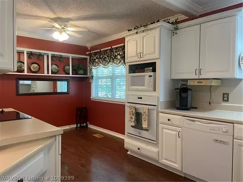 Kitchen - 1903 S 47th St, Fort Smith, AR 72903 photo 5 of 5