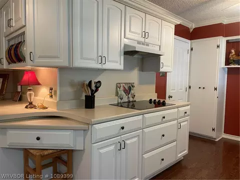 Kitchen - 1903 S 47th St, Fort Smith, AR 72903 photo 4 of 5