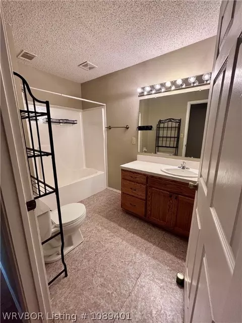 Bath - 5203 E Highway 45, Fort Smith, AR 72916 photo 1 of 2