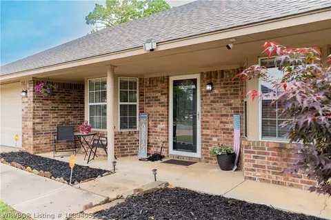 4405 Elm St, Van Buren, AR 72956