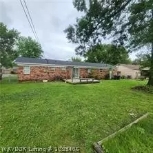 Exterior - 8106 Holly Ave, Fort Smith, AR 72908 photo 1 of 3