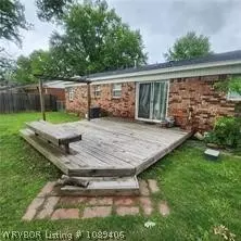 Exterior - 8106 Holly Ave, Fort Smith, AR 72908 photo 2 of 3