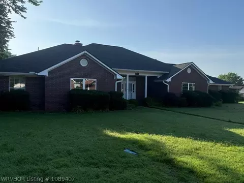 1906 N 47th St, Fort Smith, AR 72904