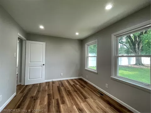 Bedroom - 2618 S M St, Fort Smith, AR 72901 photo 2 of 3