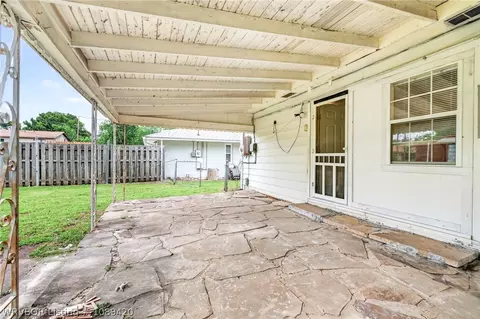 Exterior - 1510 40th St, Fort Smith, AR 72903 photo 5 of 11