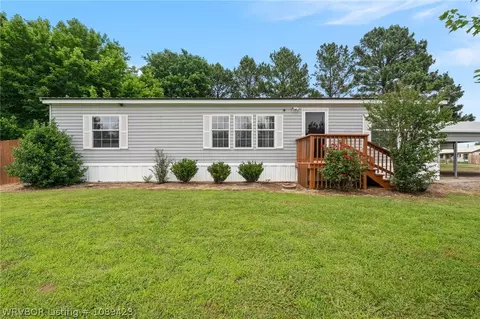 9 Nicholes St, Central City, AR 72941