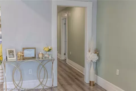 Entry Way - 418 19th St, Fort Smith, AR 72901 photo 1 of 5