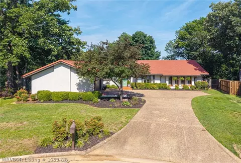 Exterior - 4424 S 35th Dr, Fort Smith, AR 72903 photo 4 of 19