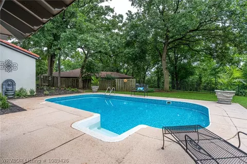 Exterior - 4424 S 35th Dr, Fort Smith, AR 72903 photo 13 of 19