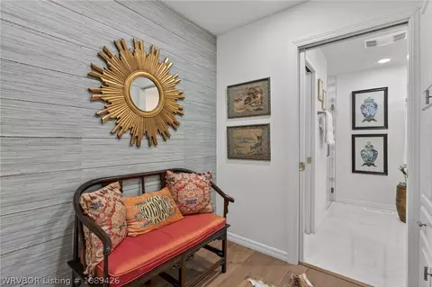 Entry Way - 4424 S 35th Dr, Fort Smith, AR 72903 photo 3 of 4