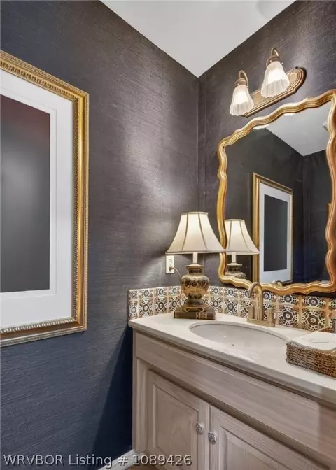 Bath - 4424 S 35th Dr, Fort Smith, AR 72903 photo 1 of 5