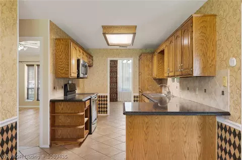 Kitchen - 5205 Rosewood Cir, Fort Smith, AR 72903 photo 1 of 3