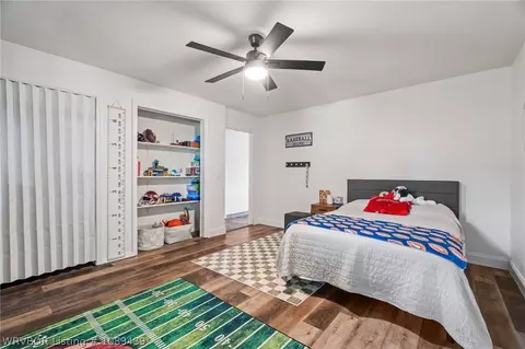 Bedroom - 406 NE Highway 10, Hackett, AR 72937 photo 4 of 4