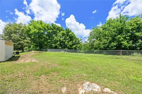 Exterior - 406 NE Highway 10, Hackett, AR 72937 photo 7 of 9