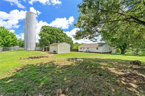 Exterior - 406 NE Highway 10, Hackett, AR 72937 photo 9 of 9