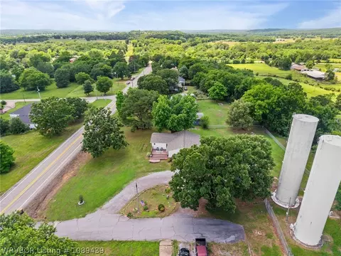 View/Area - 406 NE Highway 10, Hackett, AR 72937 photo 3 of 5