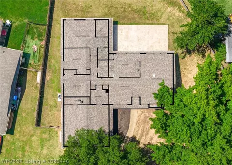 Floorplan - 2908 Riverbend Dr, Fort Smith, AR 72903 photo 1 of 2