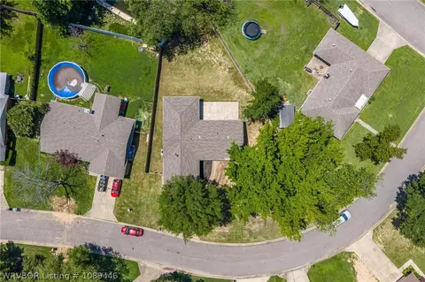 View/Area - 2908 Riverbend Dr, Fort Smith, AR 72903 photo 2 of 11