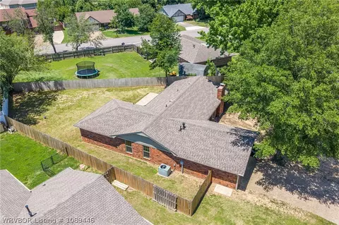 View/Area - 2908 Riverbend Dr, Fort Smith, AR 72903 photo 8 of 11