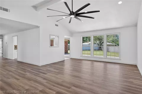 Living - 2908 Riverbend Dr, Fort Smith, AR 72903 photo 4 of 6