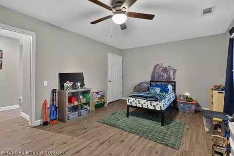 Bedroom - 11505 Springridge Dr, Fort Smith, AR 72916 photo 6 of 10