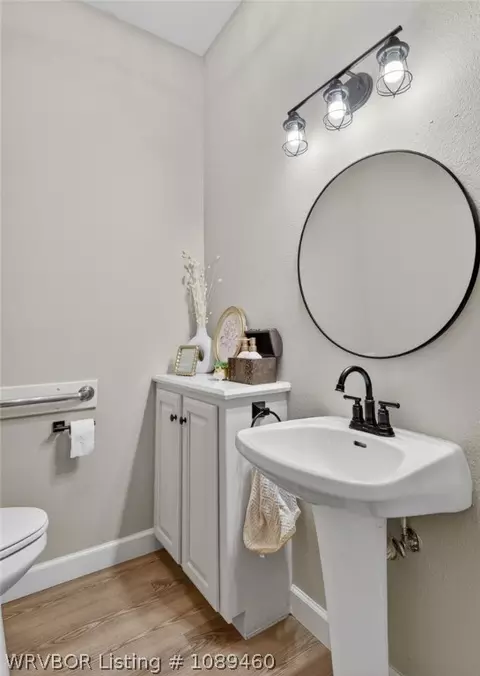 Bath - 11505 Springridge Dr, Fort Smith, AR 72916 photo 1 of 5