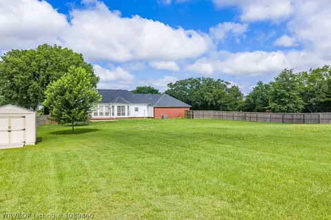 Exterior - 11505 Springridge Dr, Fort Smith, AR 72916 photo 12 of 14