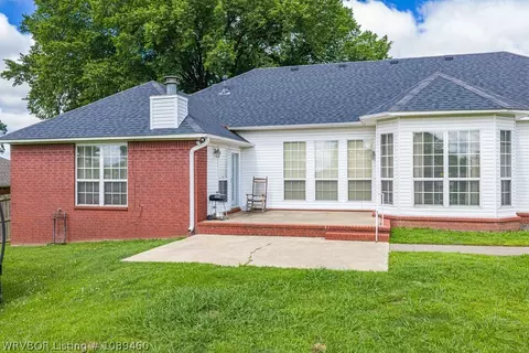 Exterior - 11505 Springridge Dr, Fort Smith, AR 72916 photo 13 of 14
