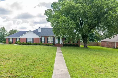 11505 Springridge Dr, Fort Smith, AR 72916