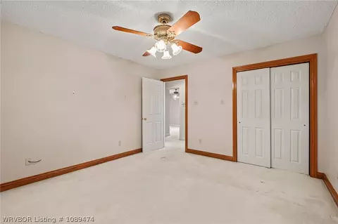 Bedroom - 2304 Brigadoon Dr, Fort Smith, AR 72908 photo 8 of 10
