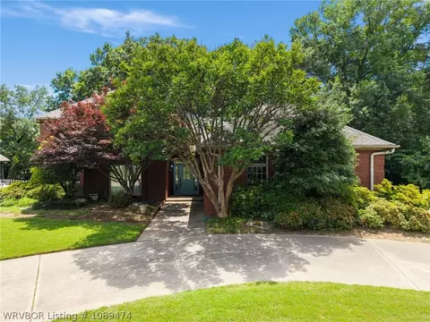 Exterior - 2304 Brigadoon Dr, Fort Smith, AR 72908 photo 15 of 15