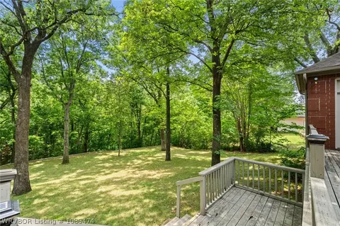 Exterior - 2304 Brigadoon Dr, Fort Smith, AR 72908 photo 8 of 15