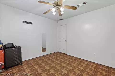 Bedroom - 1133 E Highway 45, Fort Smith, AR 72916 photo 4 of 6