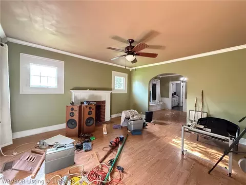Living - 2201 S L St, Fort Smith, AR 72901 photo 1 of 6